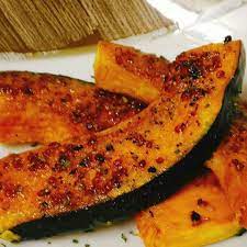 カボチャのグリル粒マスタード添え pumpkin with grain mustard アレンジして来週のカフェのメニューのどこかに組み入れたいけど当分はお酒のつまみです ink 墨絵アート art artwork drawing ink painting inkartist inkart 墨絵 墨