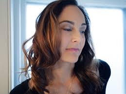 Micol Ostow (Autorin): alle Bücher + Steckbrief bei Penguin