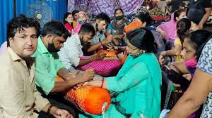 Ideally, the puja must be done in the morning. Vizxttyhms1rpm