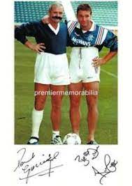 Over the best part of three years he would prove that to be true, playing a crucial role in rangers achieving nine consecutive league. Rangers Fc Paul Gascoigne Gazza Ally Mccoist Signiert Reprint Ciowns Rund Ebay