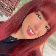 Alejandra Mares's Instagram, Twitter & Facebook