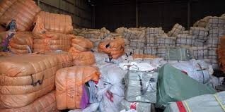 Baju import murah, baju murah, baju muslim anak, baju online, baju online shop, baju tidur anak, bajuanakkita, cuci gudang baju, distributor baju, distributor baju anak, dress anak import, dropship baju anak, grosir baju, grosir baju anak,. Penyelundup Pakaian Bekas Impor Ilegal Beli Rp 1 Juta Tetapi Jual Rp 3 Juta Per Bal