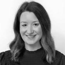 Stephanie Dowdy's Instagram, Twitter & Facebook