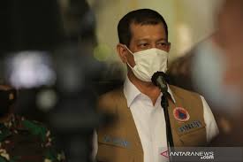 President jokowi hopes for doni monardo to be able to fix all the shortcomings of the previous era with fast acceleration. Doni Monardo Condemns Gay Sex Scandal At Jakarta S Covid 19 Hospital Antara News