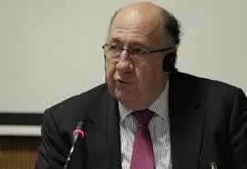 Roberto León, Chile