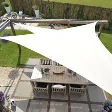 Using a strap tensioner even when your shade sail has been set up with a sufficient slope for rain to run off, it is still essential that the shade sail is sufficiently taut so that wind will pass over it and rain run off it. Nesling Shade Sail Coolfit Triangle 3 6m 5 0m