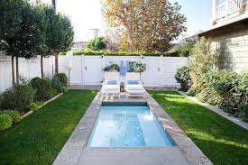 23 Small Pool Ideas To Turn The Backyard Into A Relaxing Retreat Small Backyard Landscaping Small Backyard Design Small Pool Design