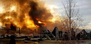 Citește și o magazie din alba iulia a ars ca o torță. Video Update Incendiu De ProporÅ£ii La O FabricÄƒ De Condimente Din Alba Iulia La 7 Ore DupÄƒ Izbucnire 100 De Pompieri IncÄƒ Mai Interveneau La FaÈ›a Locului Avertizare Ro Alert Pentru