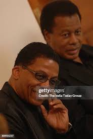 211 Keyboardist Wayne Stock Photos, High-Res Pictures, and Images