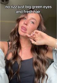 Riley Fw Hairstylist