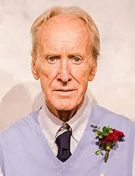 Edwin Cross's Instagram, Twitter & Facebook