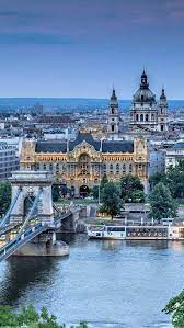 Müasir macarıstan ərazisi uzun əsrlər boyunca müxtəlif xalqlar tərəfindən məskunlaşmış ərazi hesab olunur. Edmund Pevensie Adli Kullanicinin Tajak Varosok Emberek Panosundaki Pin Macaristan Budapest Turizm