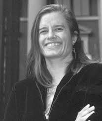 Fashioning Citizenship: the work/Family dilemma: gender ampliFied: Spring