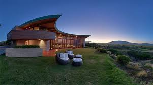 He designed more than 1,000 structures over a creative period of 70 years. Frank Lloyd Wright Designed Home In Waimea Kamuela Hawaii Frank Lloyd Wright Urlaub Architektur