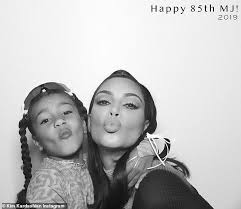 Black And White Photo Booth Kardashians Kim Kardashian S Daughter North West Six Wears A Nose Ring Kardashian Kim Kardashian Celebrity Moms