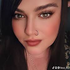 Isn't there an episode of love island games tonight ??