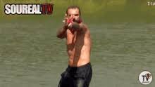 Το survivor 4 ξεκίνησε να προβάλεται στην ελλάδα στις 27/12/2020. Triantafyllos Gif Triantafyllos Descubre Comparte Gifs