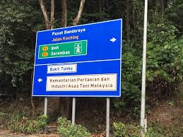Set in kuala lumpur, 3.6 km from putra world trade centre and 3.7 km from bank negara malaysia museum and art gallery, changkat duta luxury villa (event space) offers accommodation with free wifi, air. Trail Bukit Tunku Kuala Lumpur Traveling Cycling