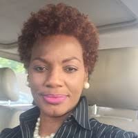 200+ perfiles de «Cofield»