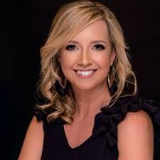 Kimberly Windle's Instagram, Twitter & Facebook