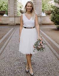 Jetzt heißt es die passenden hochzeitskleider auszusuchen bzw. Standesamt Kleid Beispiele Tipps Tricks Zu Auswahl Shopping