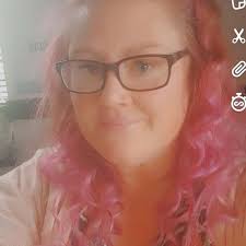 Oh my just realised I've been using the lenor scent booster in my tumble  dryer not my washing machine!! 😂