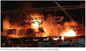 VIDEO: Massive Stage Fire at Mumbai Political Rally | JOL