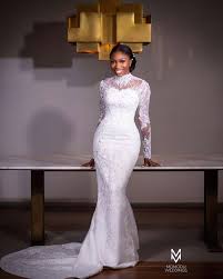 Elizabeth and Lace Bridal on Instagram: "Neche ❤️ Bride: @__ ...