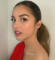 It looks like olivia rodrigo is blessed with immense talent. Olivia Rodrigo Olivia Pretty People Beauty