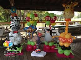 Penguins of madagascar happy birthday plastic letter banner. Pin By Extreme Decorations On Extreme Decorations Kids Party Decorations Balloon Decorations Party Balloons