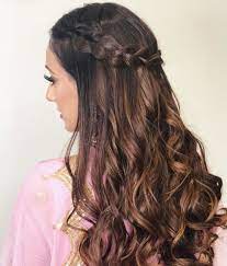 Regardless of your hair type, you'll find here lots of superb short hairdos, including short wavy hairstyles, natural hairstyles for short hair. Bridal Hairstyles Ideas For Reception 2019 Trendy Reception Hairstyles