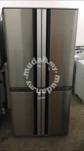 Hitachi side by side fridge peti ais end 8 3 2019 4 15 pm. Sharp 4pintu Inverter Side By Side Fridge Peti Ais Home Appliances Kitchen For Sale In Others Kuala Lumpur Mudah My