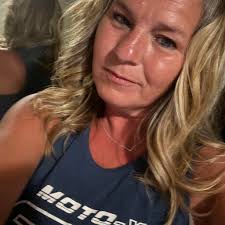 What are the best car washes in Tuscarawas County, Ohio?