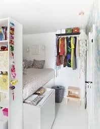 Top 47 Bosen Stauraum Fur Kleine Schlafzimmer Flair Dunklere Schattierungen Stauraum Fur Kleine Schlafzimmer Schlafzimmer Design Kleine Wohnung Viel Stauraum