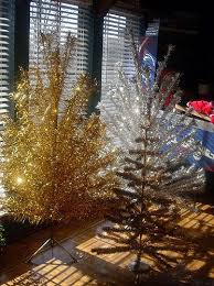 30 inches (75 cm) !!! The Value Of Aluminum Christmas Trees
