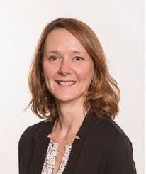 Amy Tull's Instagram, Twitter & Facebook