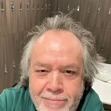 Kitty is 1.12 miles from you 📍 👤 Kitty sent a friend request