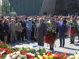 Rocznicy powstania w getcie warszawskim. Uroczystosc W 76 Rocznice Powstania W Getcie Warszawskim Warszawa 19 Kwietnia 2019 Aktualnosci Instytut Pamieci Narodowej