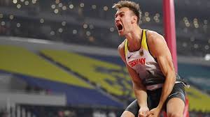 Born 11 february 1998) is a german athlete competing in the combined events. Niklas Kaul Schreibt Sportgeschichte Erster Gesamtdeutscher Zehnkampf Weltmeister Sportbuzzer De