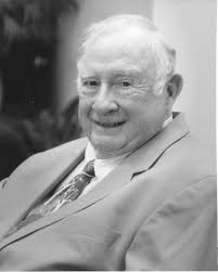 Salem Historical Society names 2019 "Citizens of Honor" During the 2006  Salem Bicentennial, 24 persons connected to Salem were recognized as  "Citizens of Honor". Since that time others have been added each