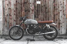 Easy Cruiser Suzuki Gs550 By Kaspeed Moto Brat Motorcycle Brat Bike Brat Style