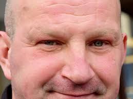 Engels onthult 'Amsterdamse hoerenkleur' in verfwinkel