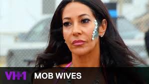 Meet Lisa & Dennie Augustine