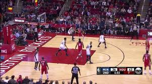 Wie groß und wie viel wiegen, chris paul? Karl Anthony Towns Et Sa Tres Grosse Defense Sur Chris Paul