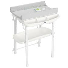 Plan à langer à poser sur la commode à langer ou sur le lit de bébé grâce à son kit de fixation. Table A Langer Achat De Table A Langer Avec Et Sans Baignoire Adbb