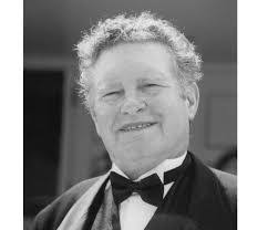 Jennifer Pasley's Instagram, Twitter & Facebook