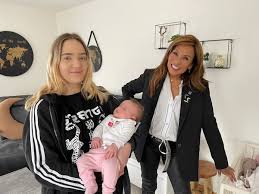 Moordtieten, de documentaire van dionne slagter over de gevaren van borstimplantaten, heeft dinsdagavond 240.000 kijkers naar npo3 getrokken. Itoqmcnztmaeum