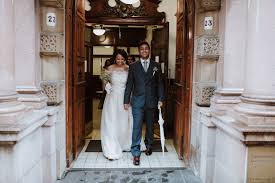 Feb 28, 2012 · in the week of the royal wedding,a survey projectedthat some 327 million pictures relating to the event were likely to be taken on digital cameras. 23 Montrose Street Intimate Wedding Venue In The Heart Of Glasgow Uk Wedding Blog Plans And Presents