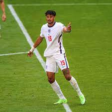 England ging als einer der favoriten in die diesjährige der dortmunder jude bellingham wurde dabei zum jüngsten spieler der em geschichte. 4dvzxptkn1tezm