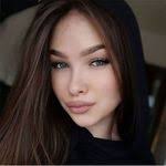 Daisy Prater's Instagram, Twitter & Facebook